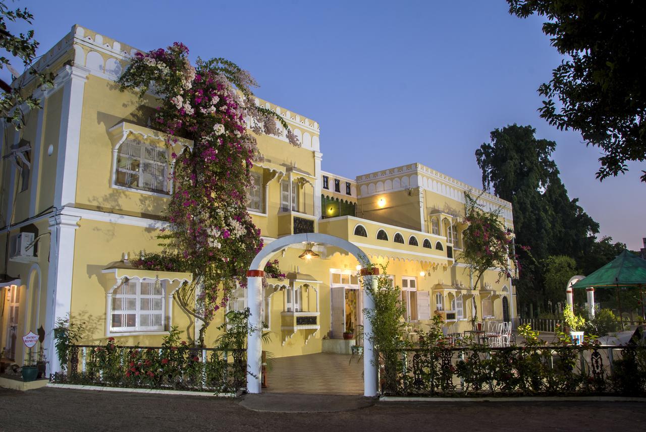 Garden Palace Heritage Homestays Vadasinor Esterno foto